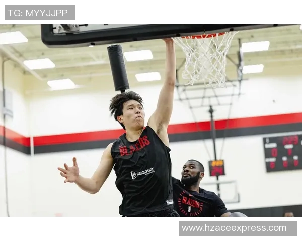 狂轰22分10篮板！带队力克勇士，杨瀚森对手太强了